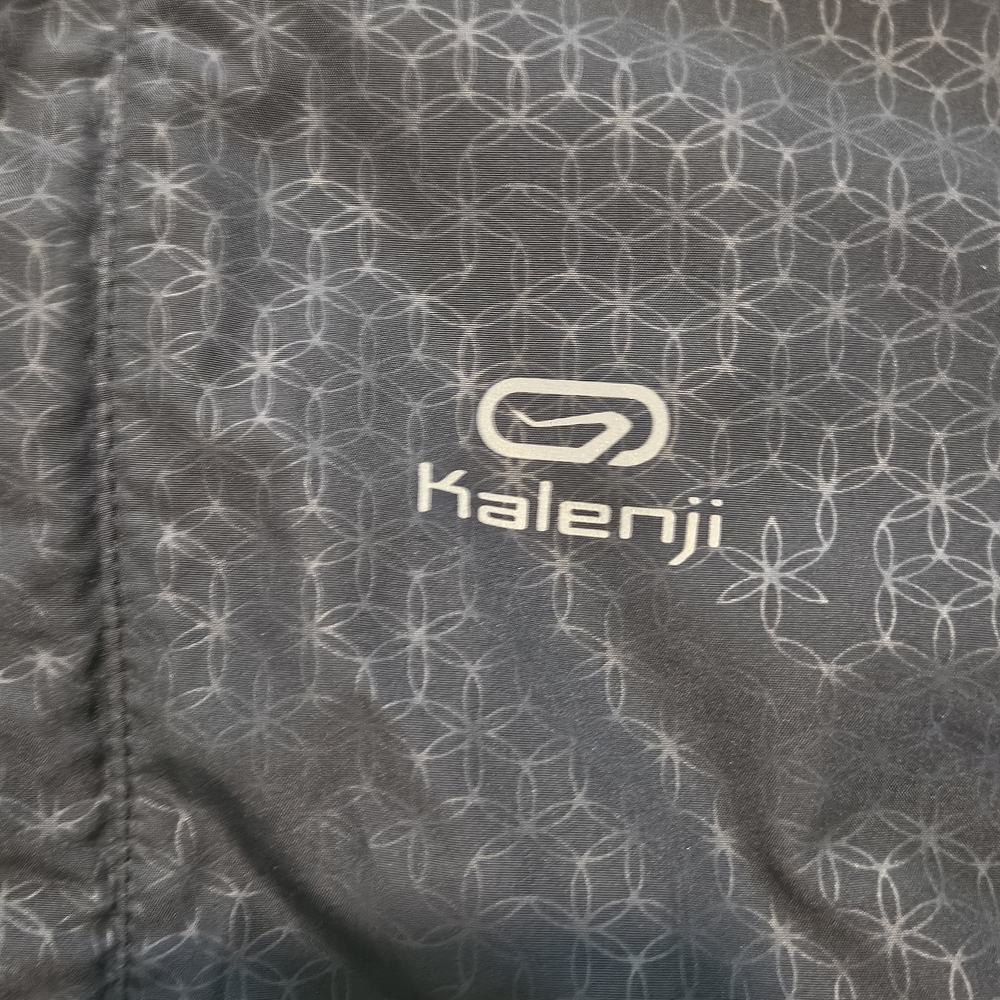 Kalenji Size S Lightweight Windbreaker Jacket Navy Blue Sportswear Hiking - Picture 4 of 10